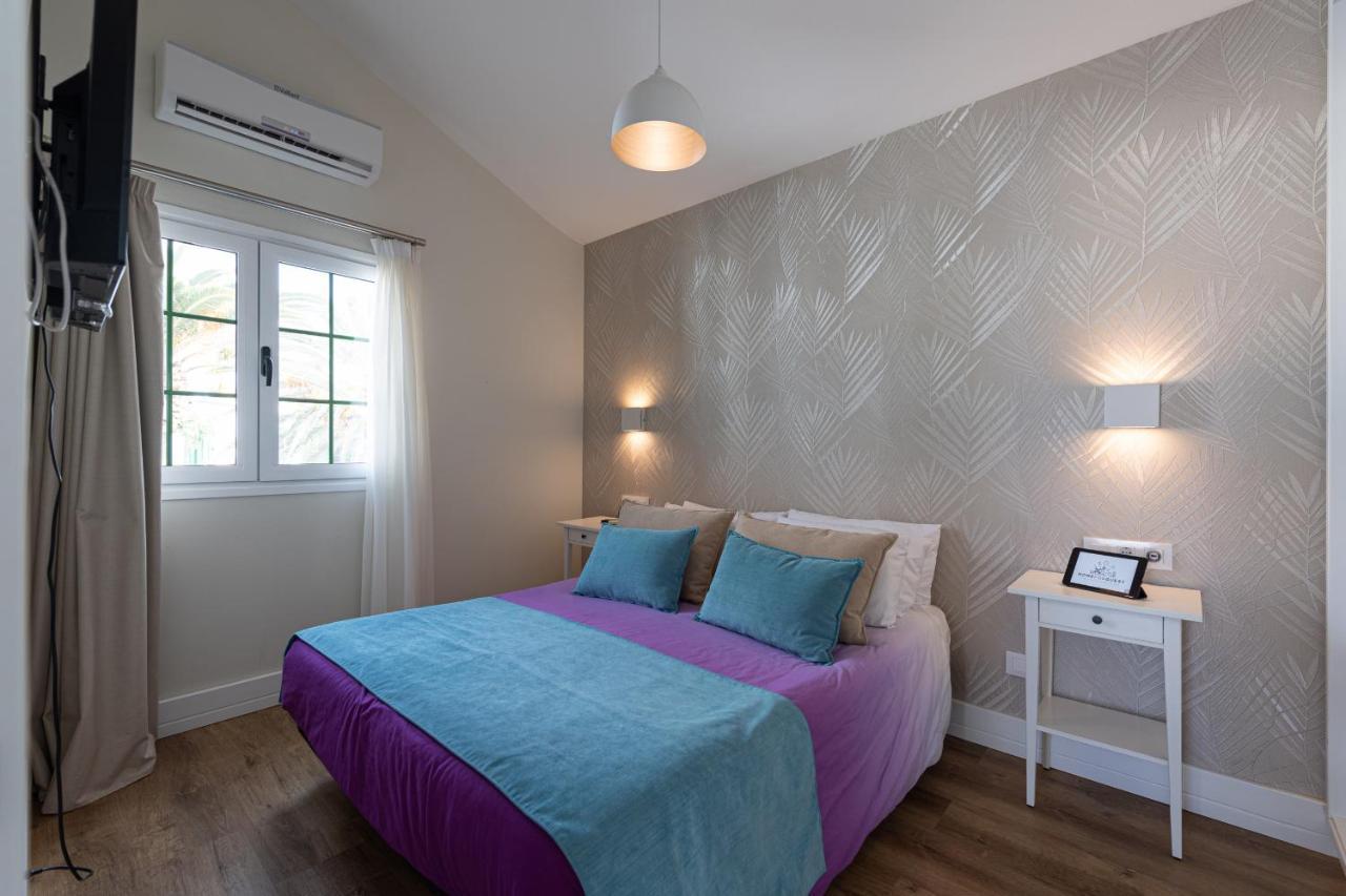 Homeforguest Modern And New Beachfront Apartment La Oliva Eksteriør billede